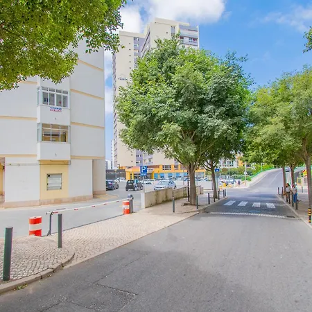 Casa Ocean Breeze, Two Bedrooms, 100m From The Beach! Apartment