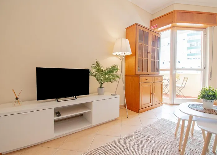 Apartment Casa Ocean Breeze, Two Bedrooms, 100m From The Beach! *