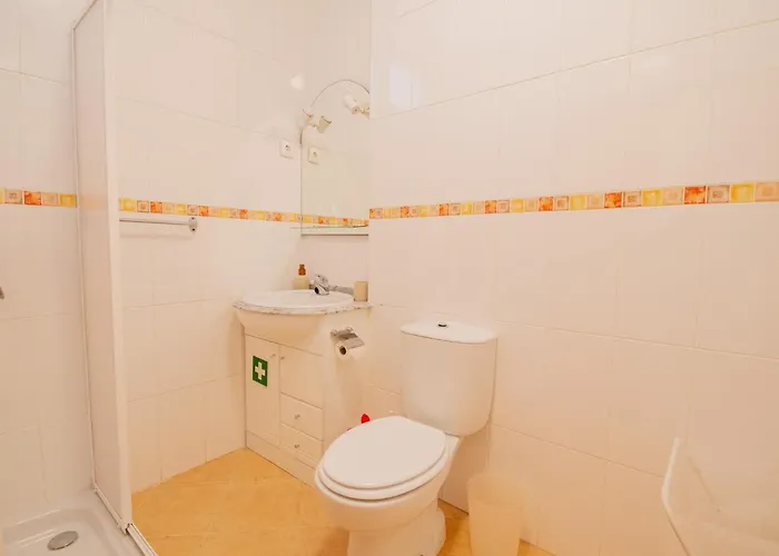 Casa Ocean Breeze, Two Bedrooms, 100m From The Beach! Apartament