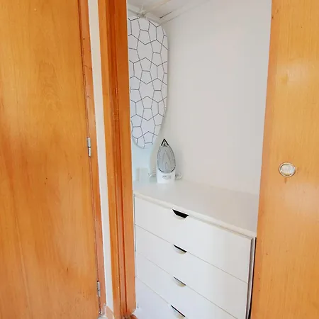 Casa Ocean Breeze, Two Bedrooms, 100m From The Beach! * Portimao